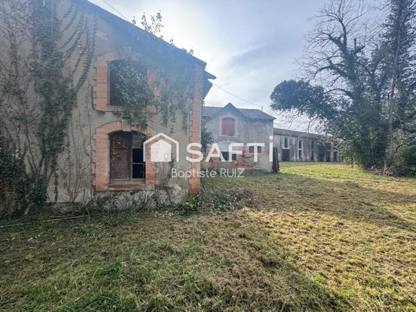 Ensemble de dépendances 500m2 sur 7500 de terrain