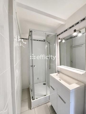 Maison
         3 pièces
        - 33 m²