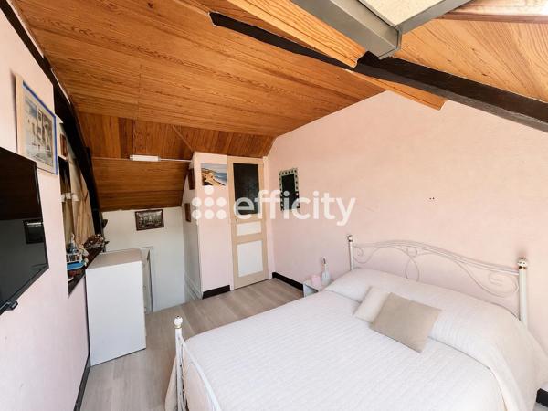Maison
         3 pièces
        - 33 m²