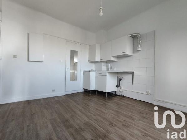 Appartement 2 pièces de 26 m² à Issy-les-Moulineaux (92130)
