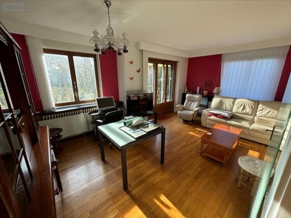 Maison individuelle à vendre à Montbéliard dans le Doubs (25200), ref : M-8-1074286