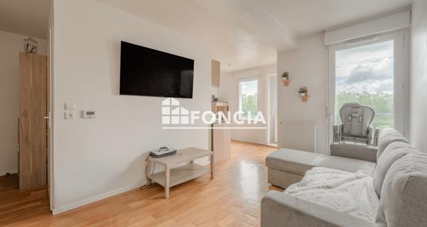 À vendre Studio 27.46 m² - Trappes 78190