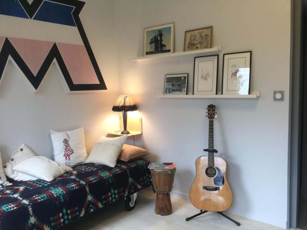 Maison en pierres rénovée en bordure de Rance