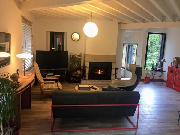 Maison en pierres rénovée en bordure de Rance