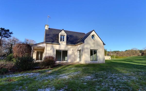 Maison à vendre    5 pièces • 114,52 m2 Ploemel