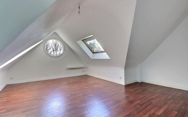 Maison à vendre    5 pièces • 114,52 m2 Ploemel