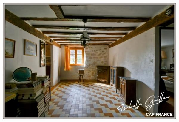 Propriete à vendre 8 pièces TOUCHAY (18)