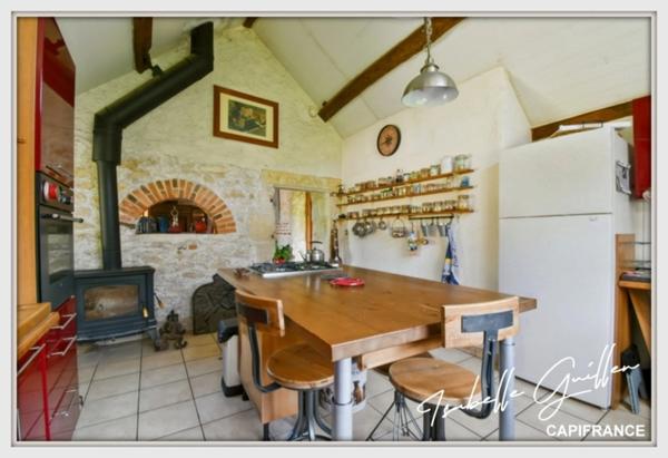 Propriete à vendre 8 pièces TOUCHAY (18)