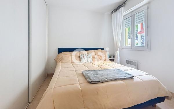 Appartement à vendre    2 pièces • 33 m2 Fréjus