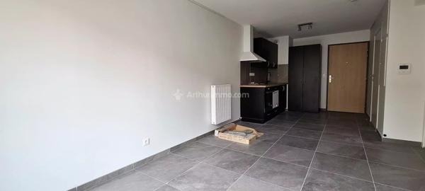 Location                                                      Appartement
                        
                     2 pièces                      40 m2                     à Albi