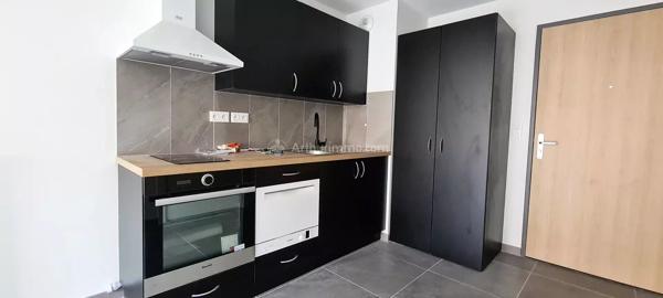 Location                                                      Appartement
                        
                     2 pièces                      40 m2                     à Albi