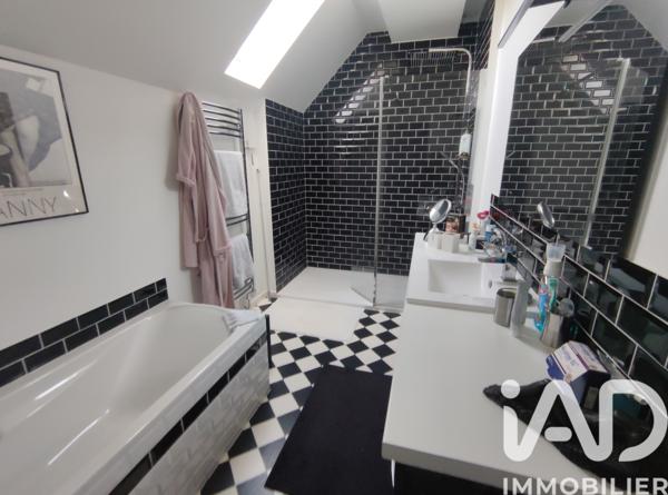 Maison à vendre 8 pièces 160,25 m² La Flèche
