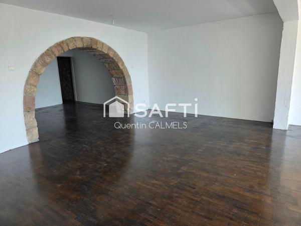 Appartement à finir de rénover – Lumineux, centre-ville de Rodez, place de parking