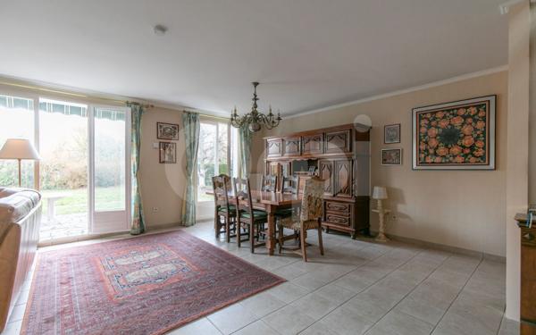 Maison à vendre    7 pièces • 155 m2 Pontault-Combault