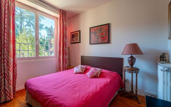 Maison à vendre    6 pièces • 122 m2 Bordeaux