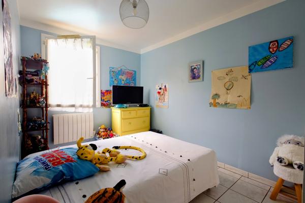 Maison
         5 pièces
        - 97 m² 364 000 € *