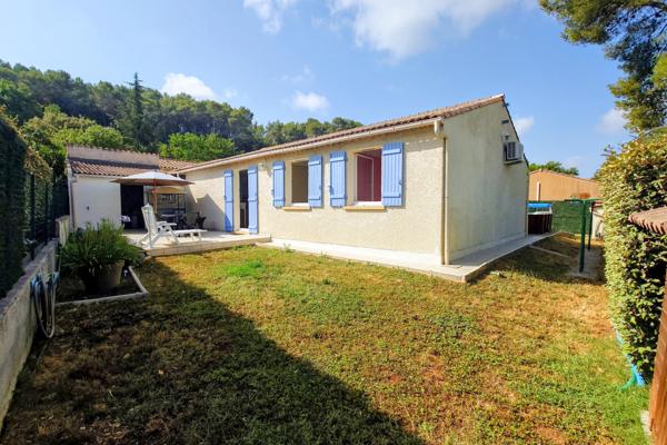 Maison
         5 pièces
        - 97 m² 364 000 € *