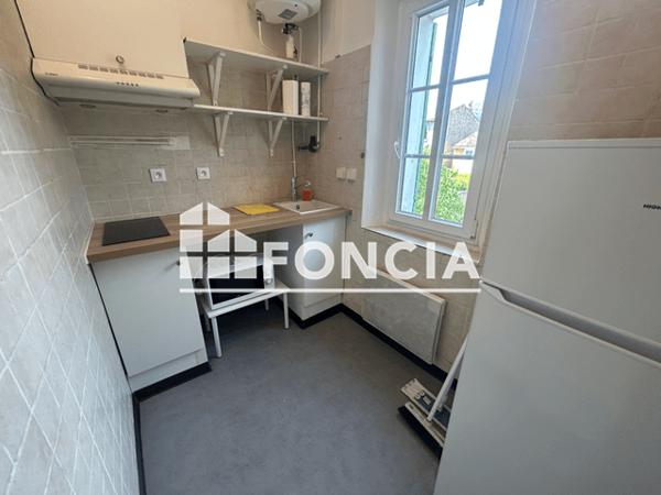Location Studio 17.7 m² - Toulon 83200