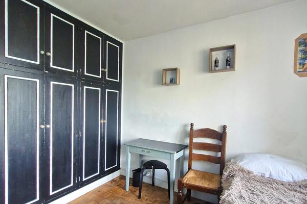 🏢 Appartement T2 avec cave, box fermé & vue dégagée – 5ᵉ étage avec ascenseur – Avenue Gallieni – Bondy (93)