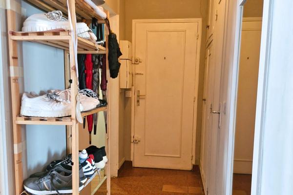 🏢 Appartement T2 avec cave, box fermé & vue dégagée – 5ᵉ étage avec ascenseur – Avenue Gallieni – Bondy (93)