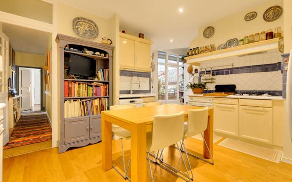 Appartement à vendre    4 pièces • 135 m2 Toulouse