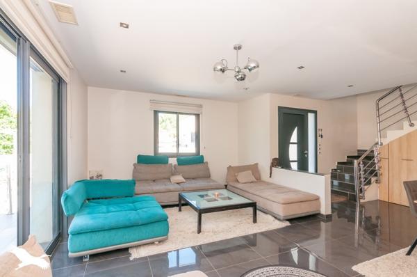 Maison à vendre 450 000 € Saint-André-de-Sangonis 6 p 146 m² DPE C