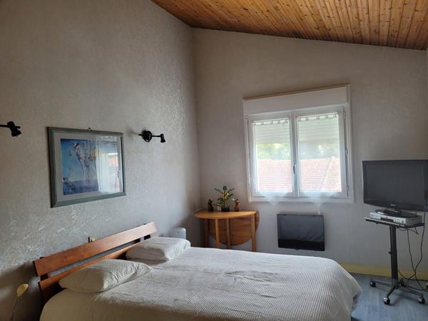 SOUS OFFRE - ROCHEFORT secteur calme maison traditionnelle de 127 m² avec parcelle de 645 m² - garage