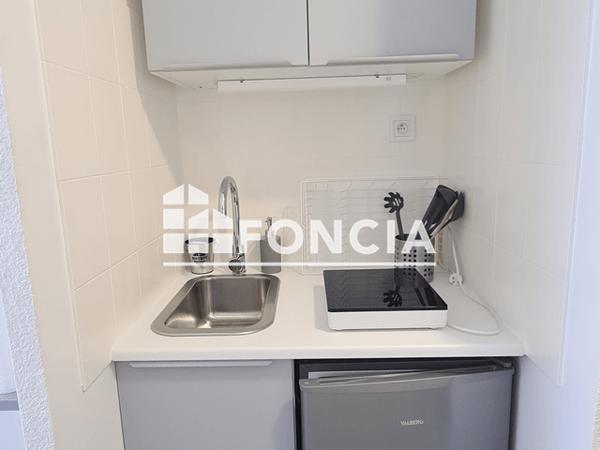 Location Studio meublé 16.9 m² - 10/12 CHEMIN TIERS Grenoble 38100