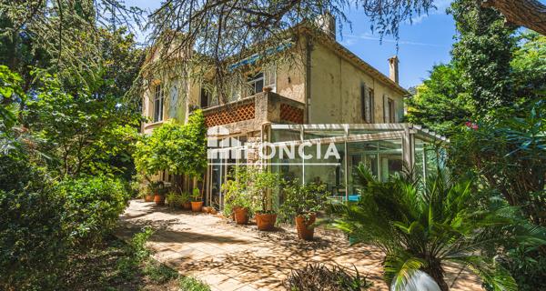 À vendre Maison 6 pièces 235 m² - Toulon 83100