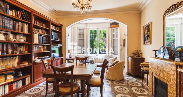 À vendre Maison 6 pièces 235 m² - Toulon 83100