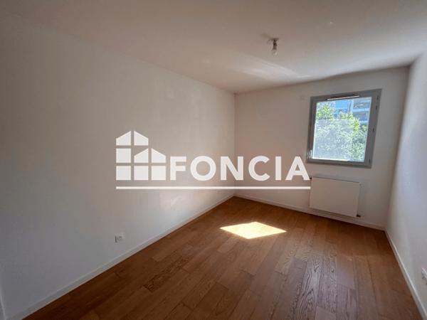 Location Appartement 3 pièces 77.9 m² - 685 RUE DES COMBES Chambery 73000