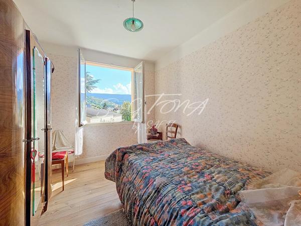 Osséjà - maison à révover