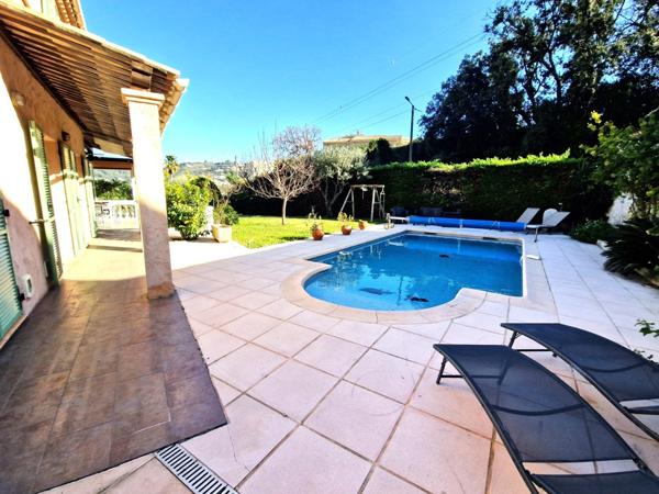 A vendre, Villa individuelle, 110 m², Piscine, St Laurent du Var, 06700, Alpes Maritimes