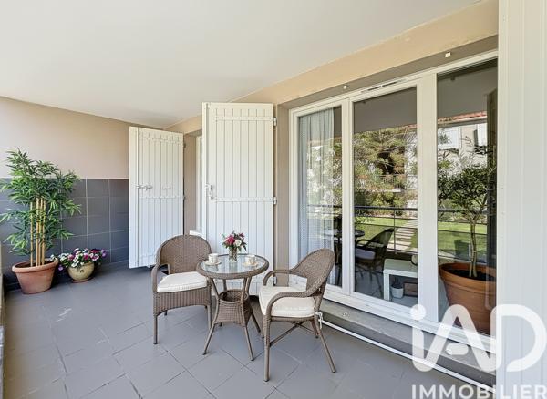 Appartement à vendre 4 pièces 77 m² Marseille 15