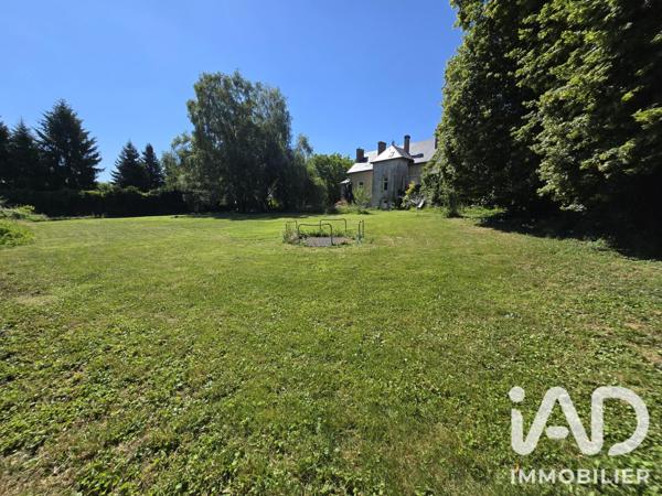Maison à vendre 8 pièces 222,83 m² Coudrecieux