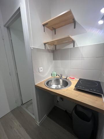 Location appartement Talence - 1 pièce(s) - 21 m² - 580 €/mois