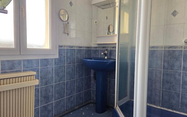 Maison à vendre    5 pièces •  Rochefort