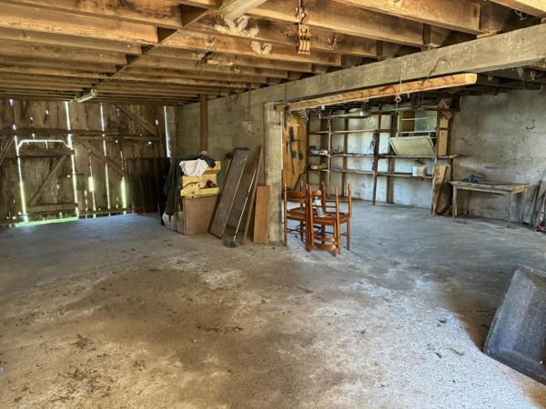 Amoureux de la nature - Corps de ferme sur 22 Hectares libres !!