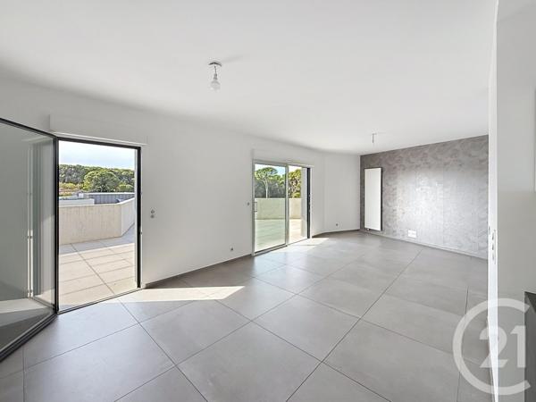 Appartement F4 à vendre  4 pièces - 96,38 m2 CASTELNAU LE LEZ - 34