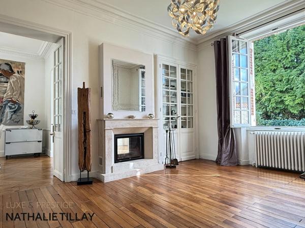 Orléans, Dunois, maison bourgeoise à vendre de 265 m² avec jardin et garage