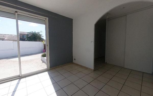 Maison à louer    4 pièces •  Canohès