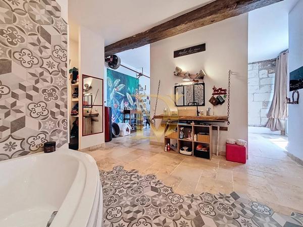 Longère Authentique et Rénovée de 276 m²