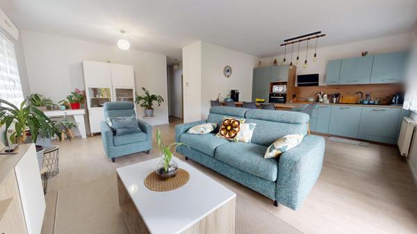 Joli F2 en rez de jardin, garage & parking privé