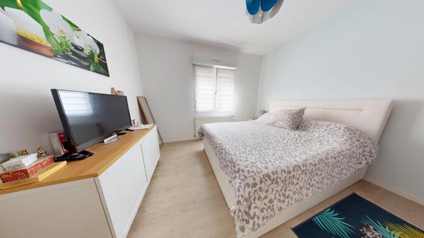 Joli F2 en rez de jardin, garage & parking privé