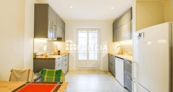 Location Appartement 3 pièces 76.67 m² - Grenoble 38000
