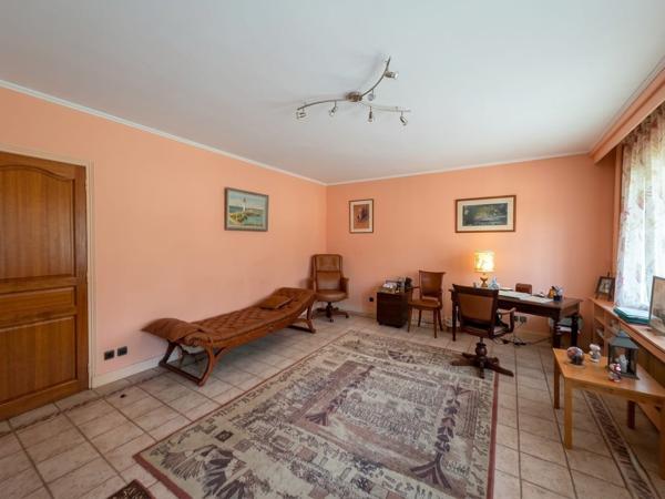 Appartement
         2 pièces
        - 60 m² Exclusivité 569 700 € *