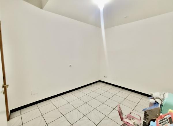 Appartement T2 proche Ecusson