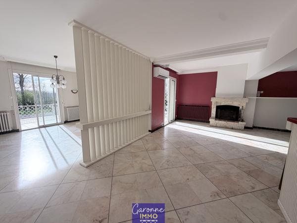 Maison 5 pièce(s) 3 chambre(s) 220 m²