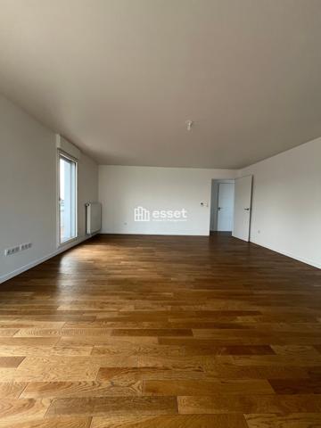 Location Appartement 5 pièces 121.14 m² - Rueil-malmaison 92500