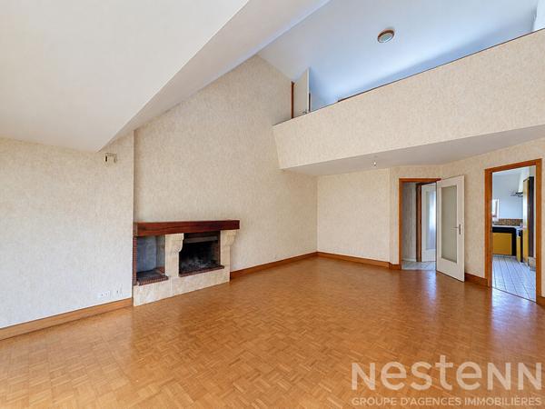 A VENDRE - MAISON PROCHE DU BOURG DE QUEVEN